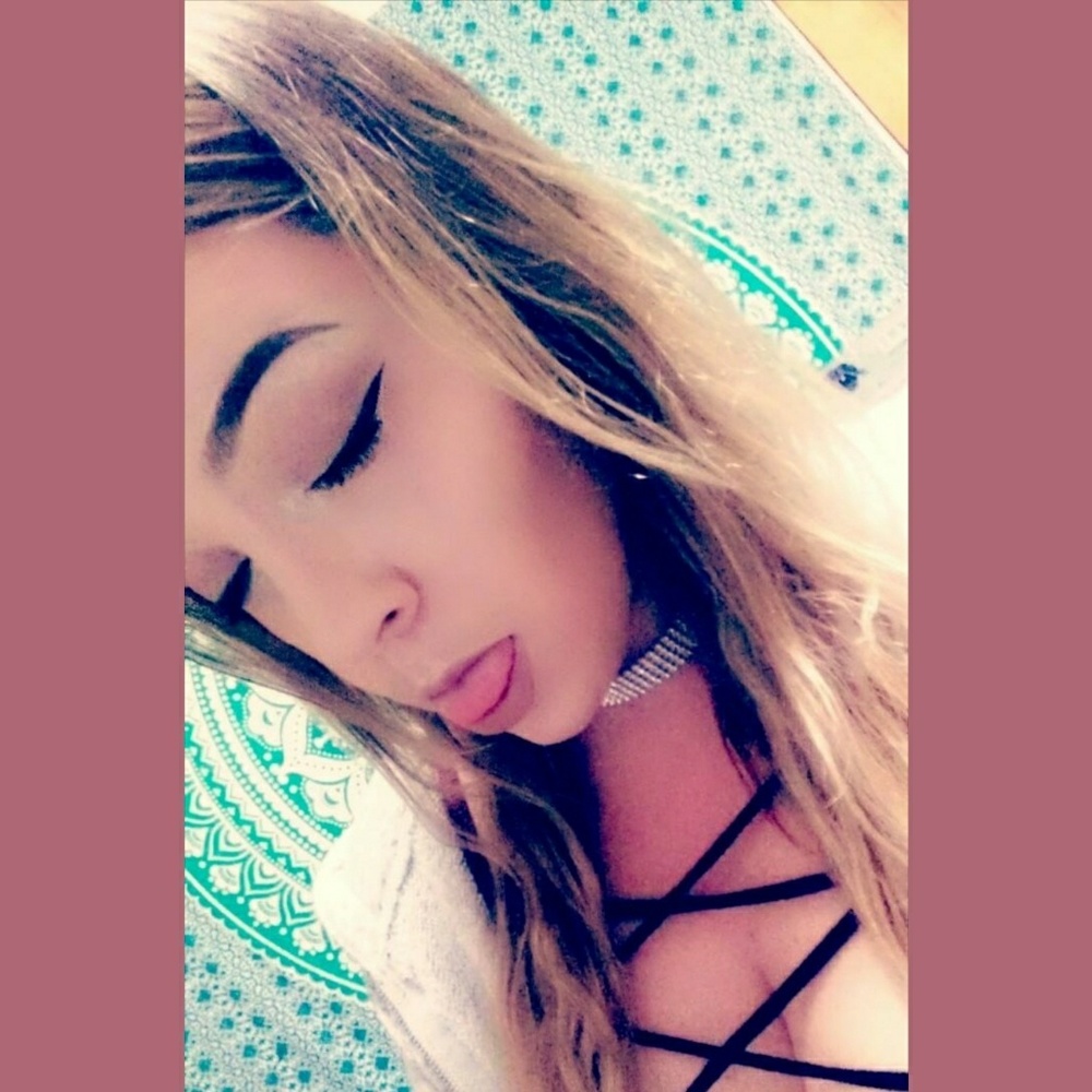 Meet your POSH AMBASSADOR, Katie